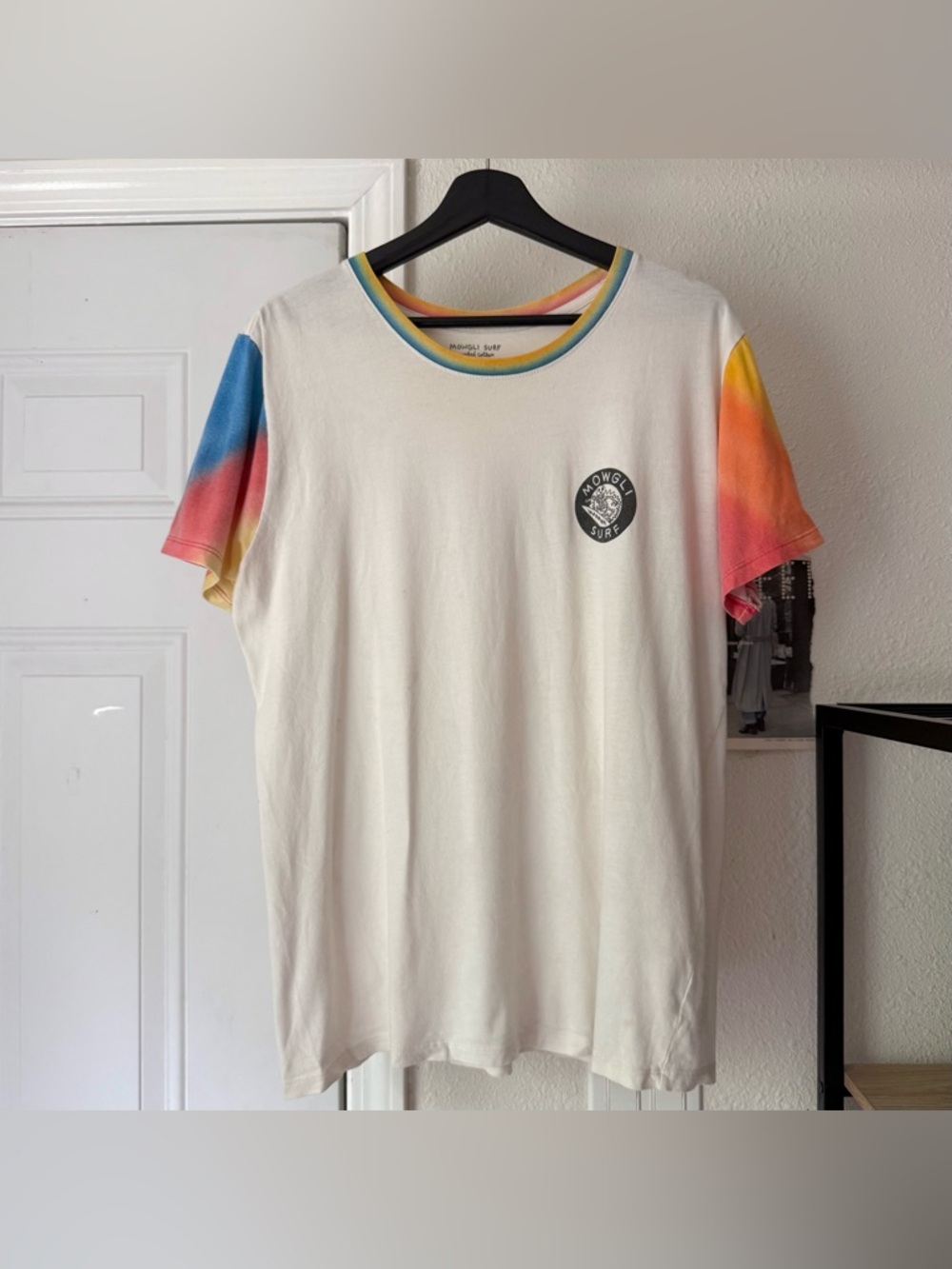 MOWGLI SURF off‎ white rainbow short sleeve logo jersey crew neck tee t-shirt
